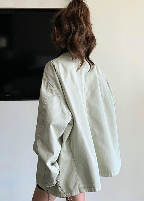 Luvik | Ease - Plus Size Napakka Napillinen Yksityiskohtajakku