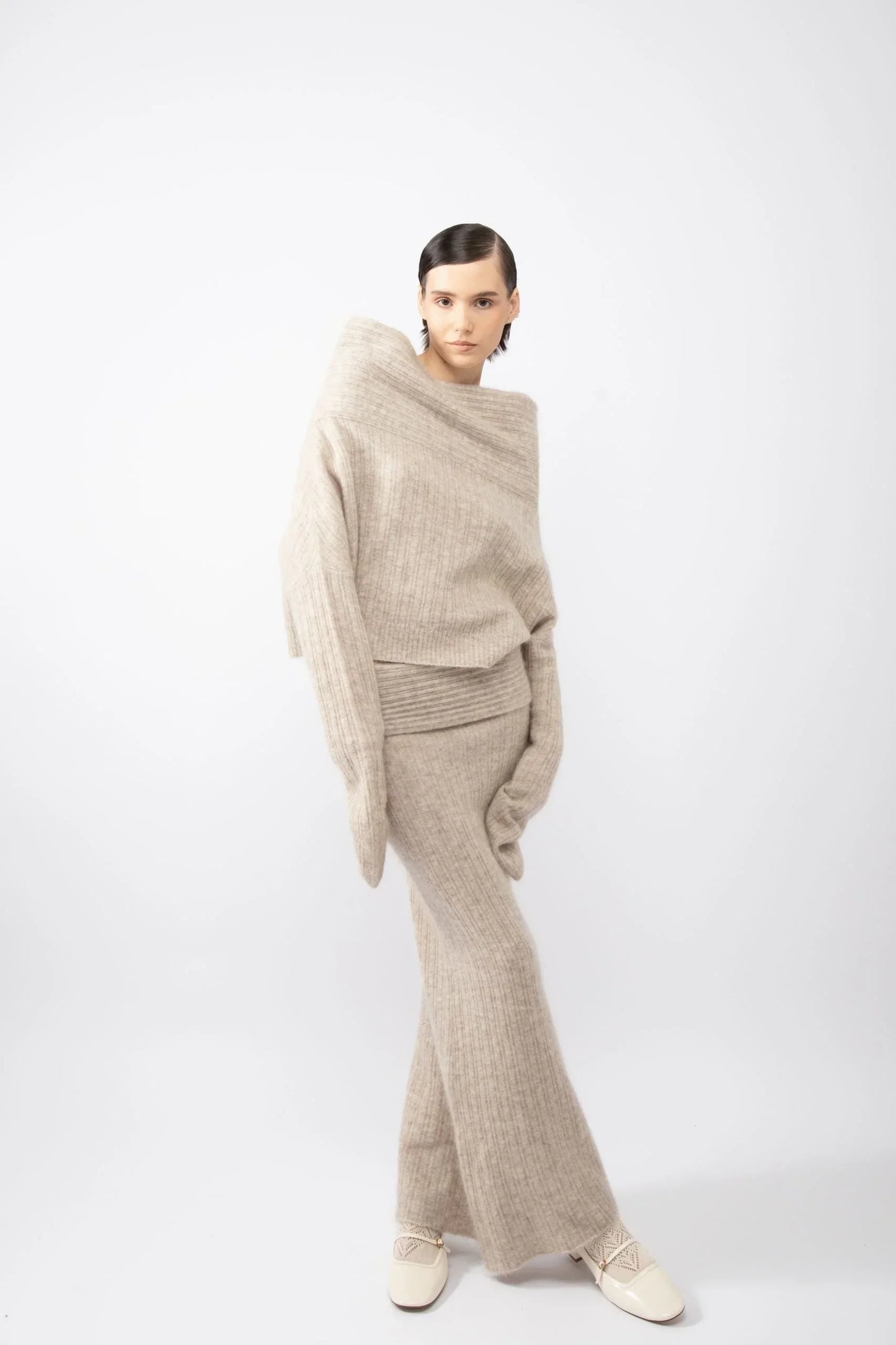 Luvik | Tyylikäs pilvineulepaketti