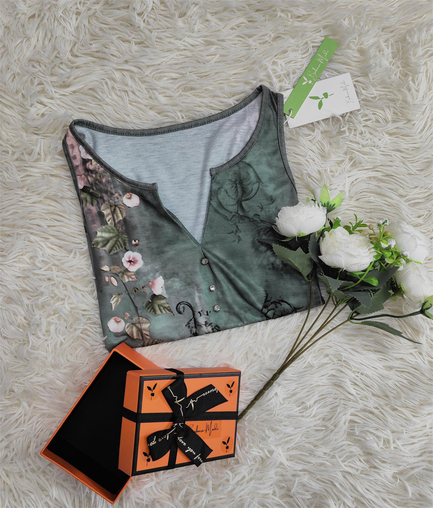 Luvik | Akvarelli-kukkainen olkaimeton toppi