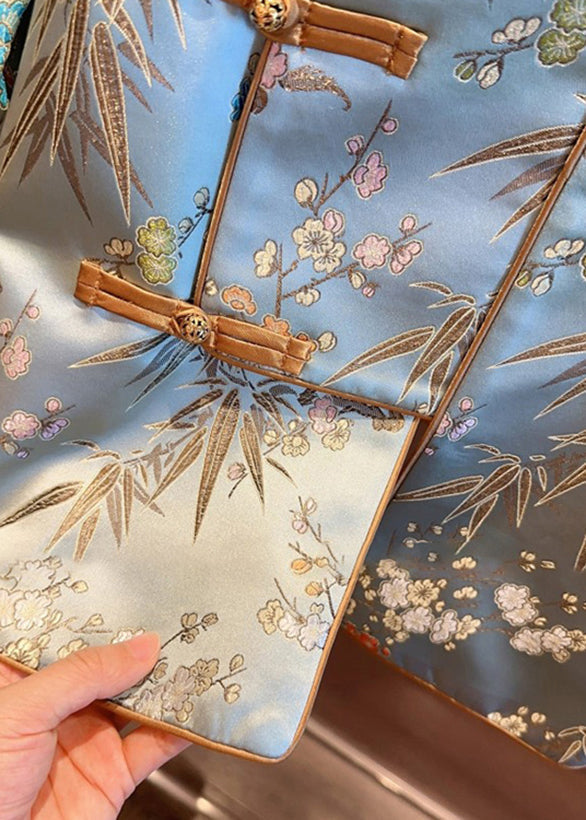 Luvik | Napitettu takki painatuksilla ja korkea kaulus