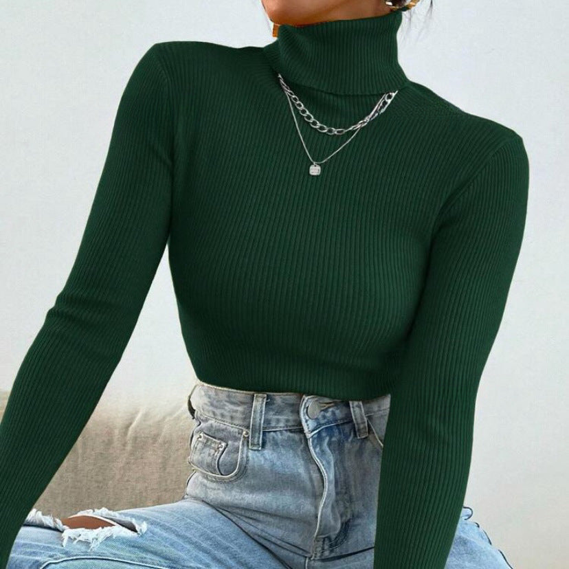 Luvik | Naisten elegantti pooloneule hienolla ribbikudoksella