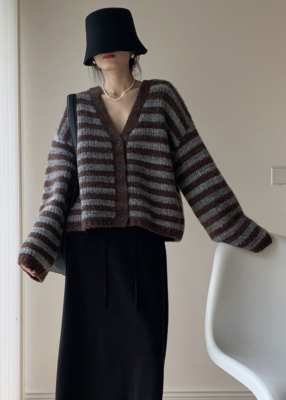 Luvik | Vyö Cafe Raidallinen Napit Neulekarvavaatteet Takit