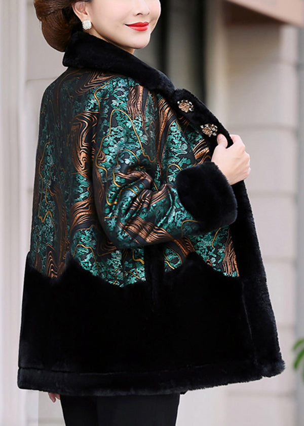 Luvik | V-kaulus tekoturkki sydänpainatuksella vihreä talvi