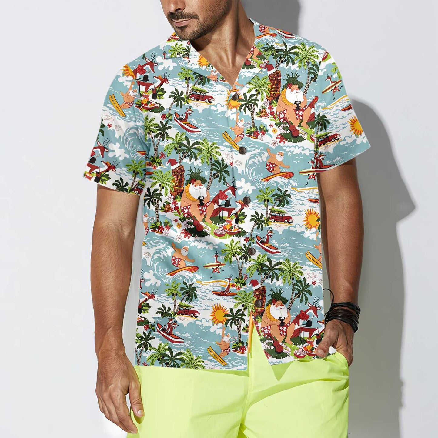 Luvik | Joulupukin surffaaja Havaiji-paita, hauska joulupukin paita, paras lahja jouluksi