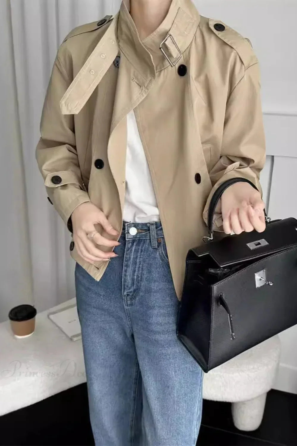 Luvik | Lyhyt Rento Irtonainen Takki