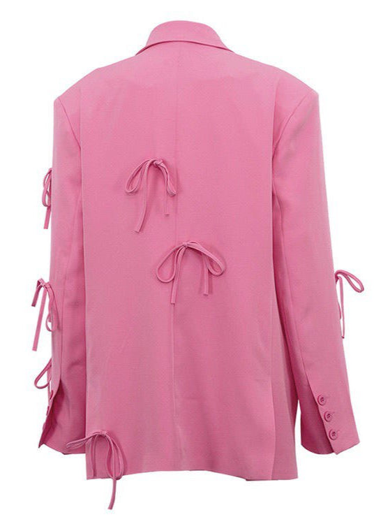 Luvik | Lausuntotakki, jossa on nauhakoristeet – Ylip suuri istuvuus