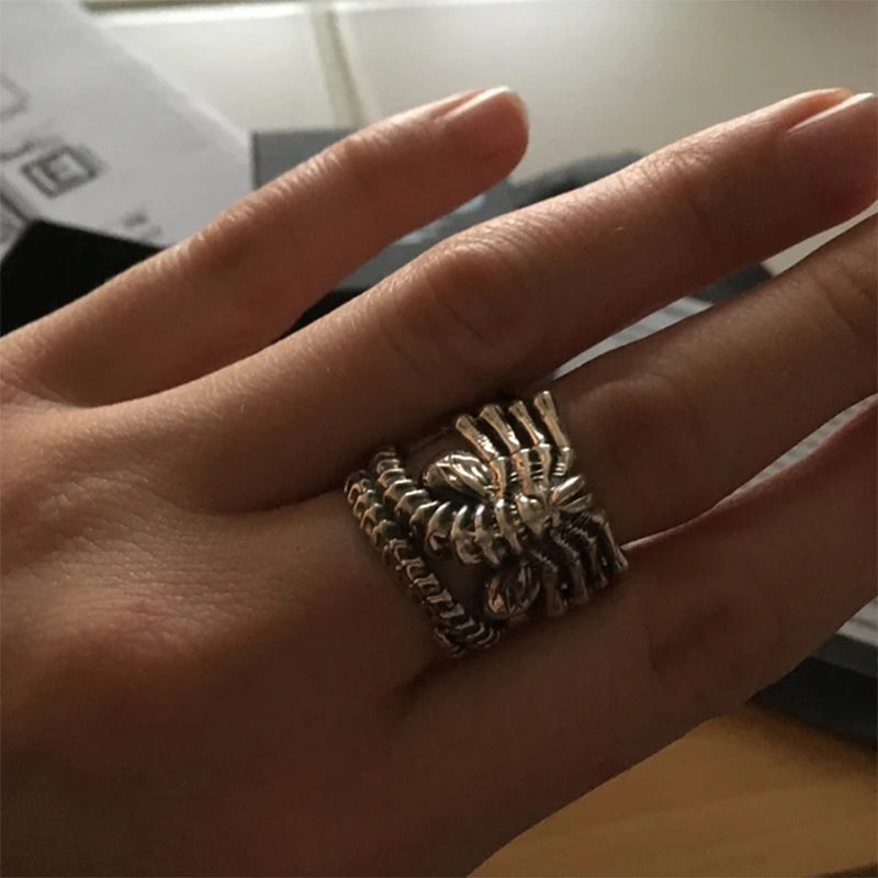 Luvikno | Alien-Facehugger-Ring