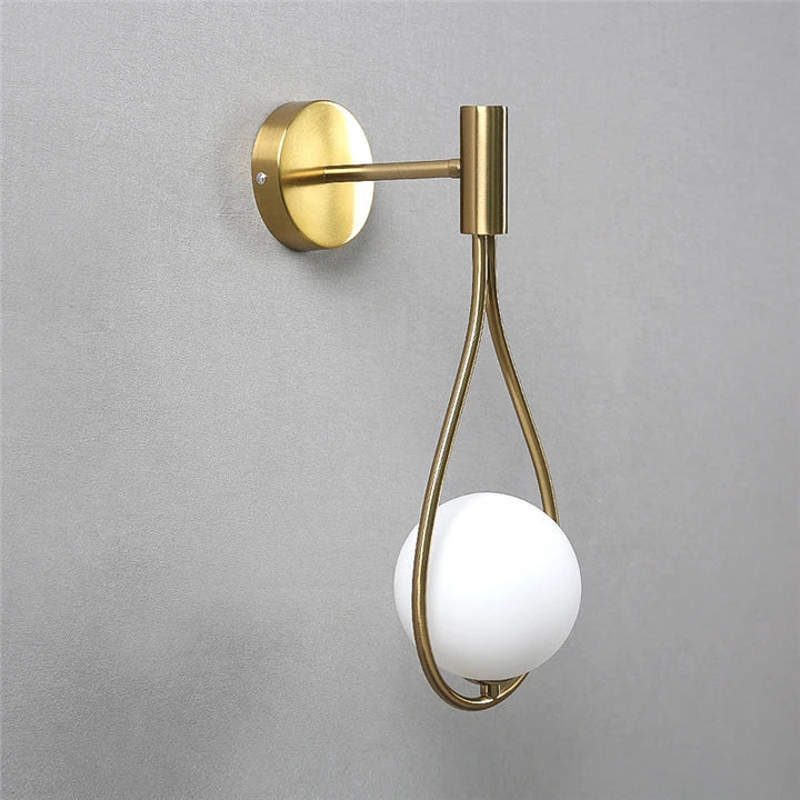 Elegant drop vegglampe for tidløs stil | Luvikno