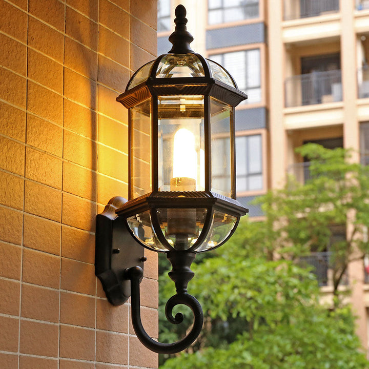 Tradisjonell Vintage Vanntett Hexagonal Aluminium Glass 1-Lykt Utendørs Vegglampe For Hage | Luvikno