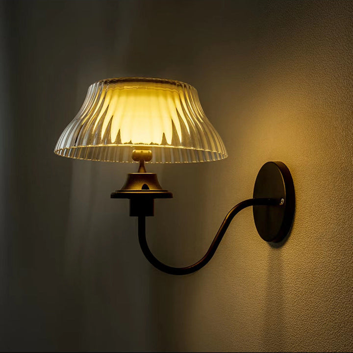 Moderne Retro Sol Jernlegering Plast LED Vanntett Vegg Lys For Utendørs | Luvikno