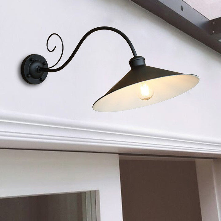 Moderne Retro Vanntett Jern Rund 1-Lys Vegglampe For Hage | Luvikno