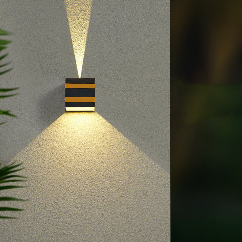 Utendørs minimalistisk firkantet kube aluminiums vanntett LED vegglampe | Luvikno