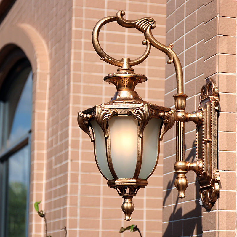 Europeisk Retro Aluminium Glass Utskåret Lantern 1-Lys Utendørs Vanntett Vegglampe | Luvikno