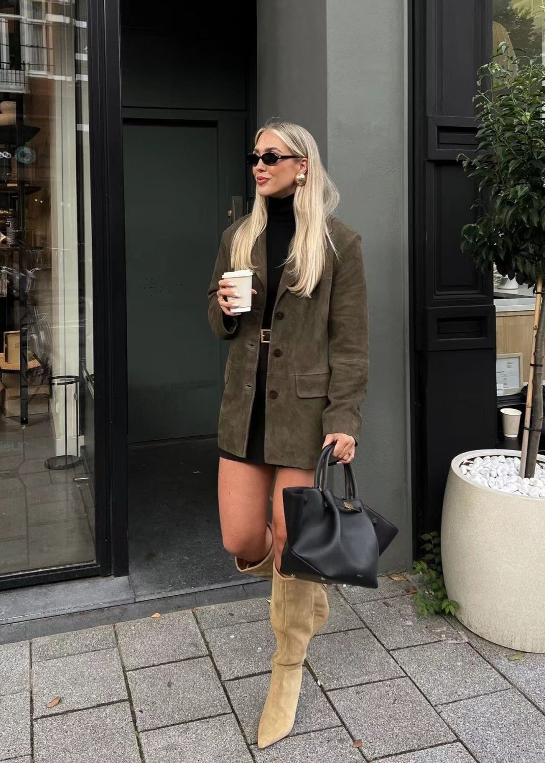 Luvik | Tekonahka Muotoiltu Bleiseri Syväoliivinvihreä