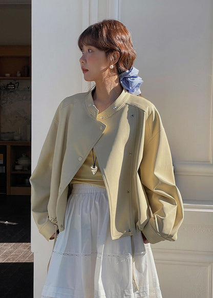 Luvik | Lyhyempi vegaaninen nahkaneppari takki