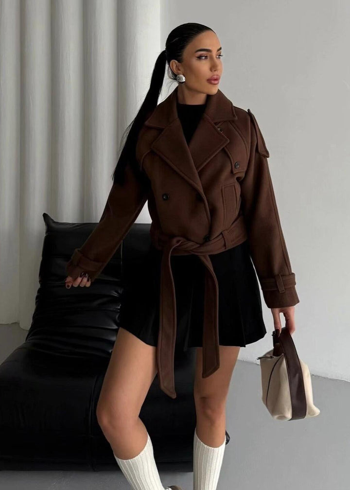 Luvik | Forkortet belte-ull trenchcoat