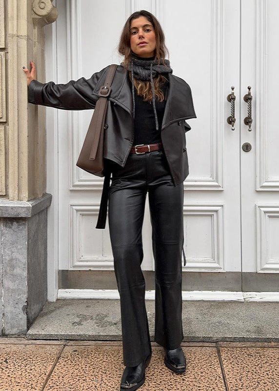 Luvik | Mokkanahkajakku – Minimalistinen Biker Chic