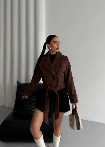 Luvik | Forkortet belte-ull trenchcoat