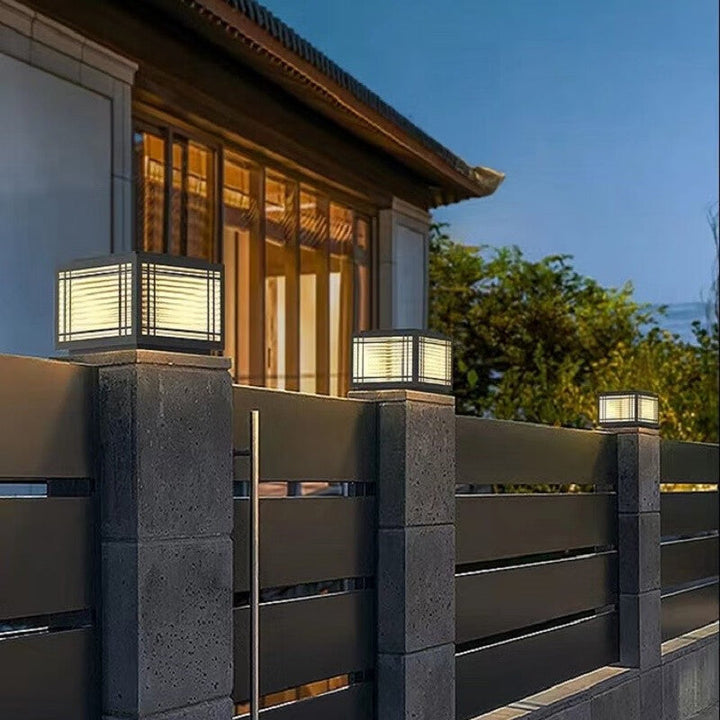 Tradisjonelt kinesisk kvadrat aluminium glass 1-lampe post hode lys for hage | Luvikno