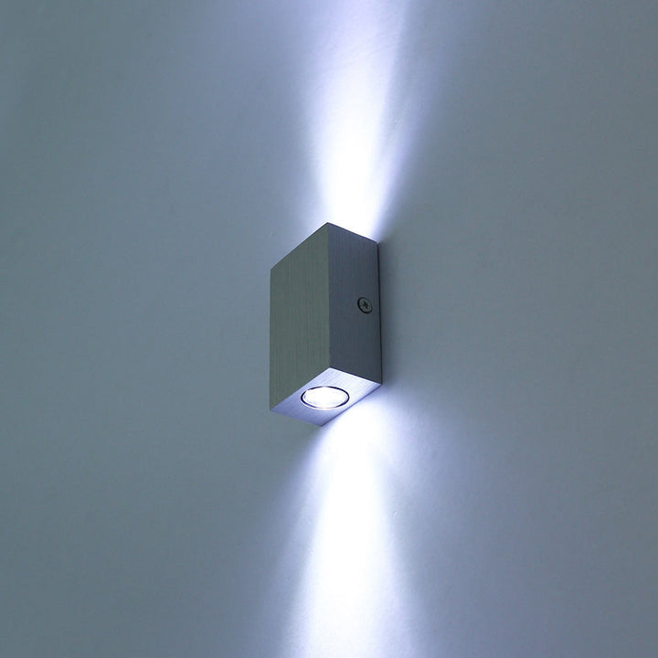 Moderne Enkelhet Vanntett Aluminium Kubisk LED Vegglampe For Utendørs Patio | Luvikno