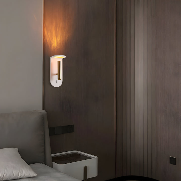 Justerbar nordisk LED-vegglampe med flammeeffekt Luvikno