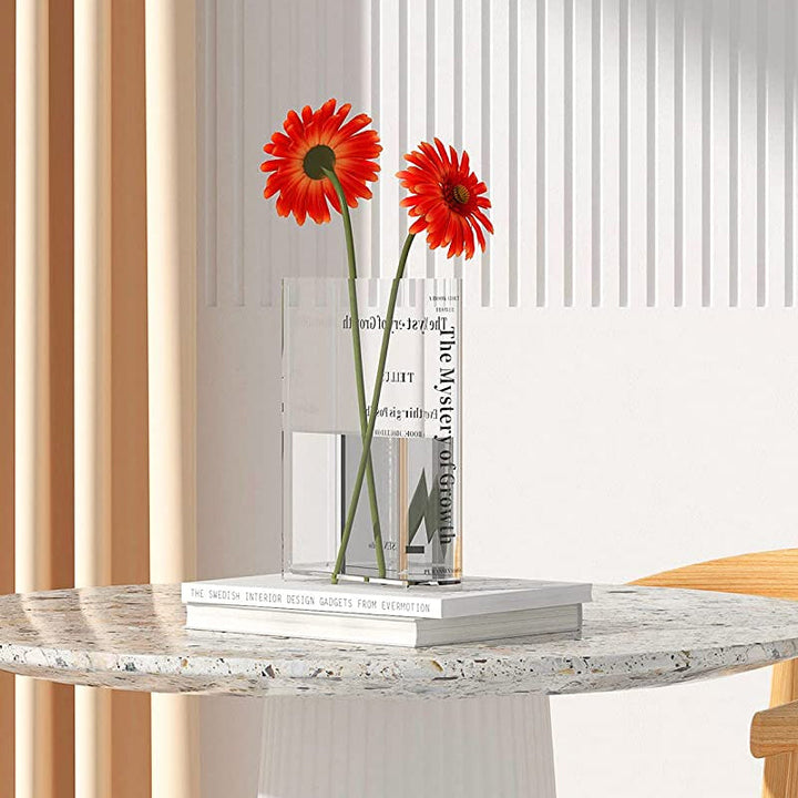 Bokformet akryl vase | Luvikno