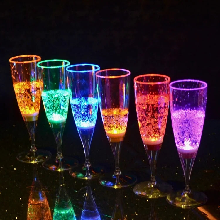 GlowSip - LED-belyst vinglasssett (6 stk) Luvikno