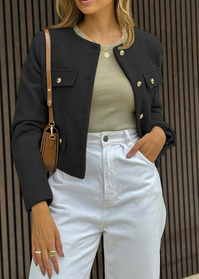Luvik | Tweed kort jakke – Klassisk eleganse med gullknapper dekorasjoner