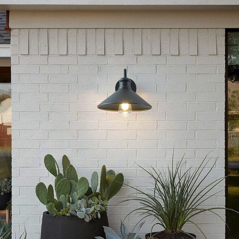Moderne Minimalistisk Kjegle Jern 1-Lys Vegglampe For Utendørs Patio | Luvikno
