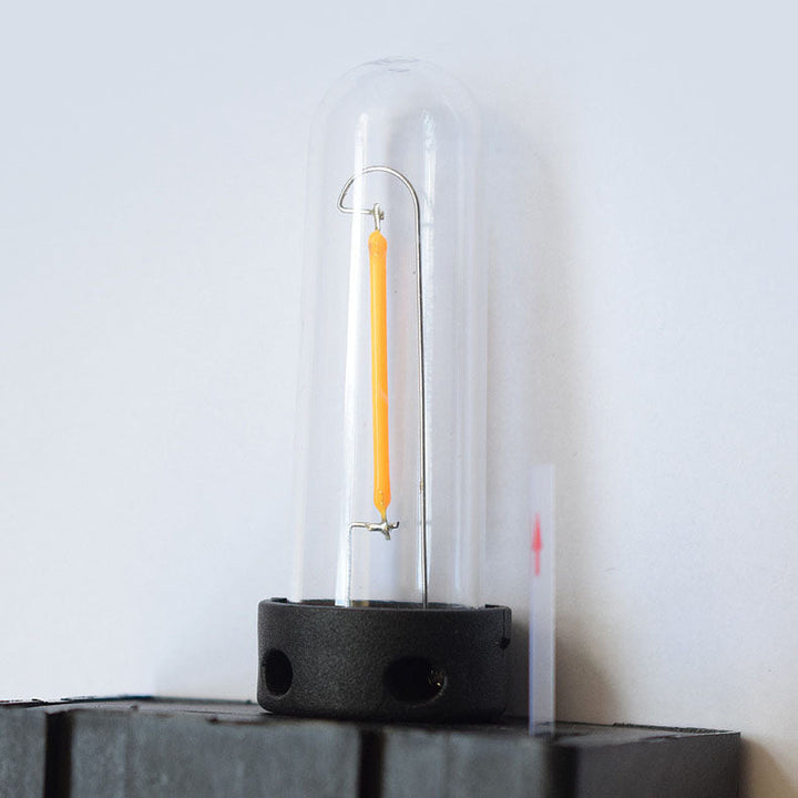 Moderne Firkantet Plast Solenergi LED Utendørs Vanntett Hage Landskap Vegglampe | Luvikno