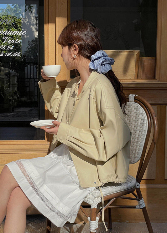 Luvik | Lyhyempi vegaaninen nahkaneppari takki