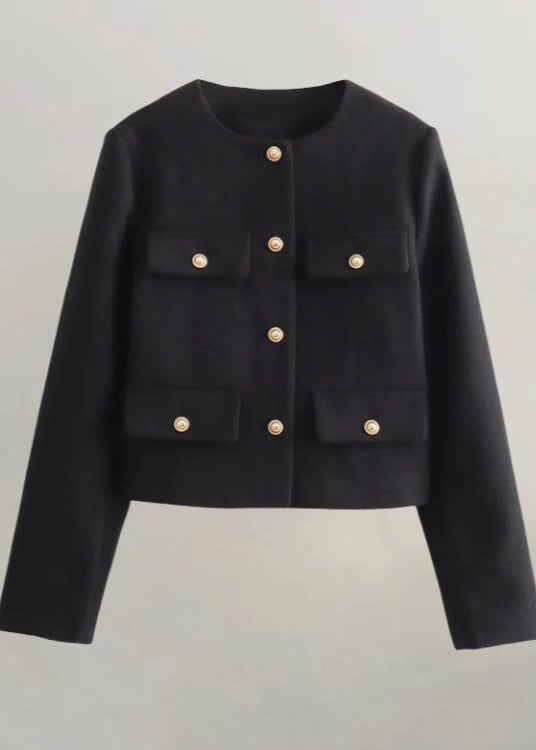 Luvik | Tweed kort jakke – Klassisk eleganse med gullknapper dekorasjoner