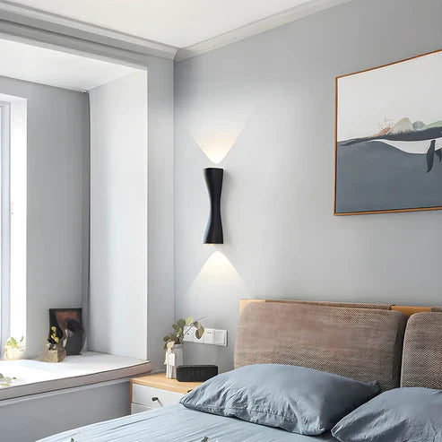 RéconfortGlow – Elegant Vegglampe for Atmosfærisk Belysning Luvikno