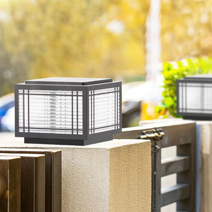 Tradisjonelt kinesisk kvadrat aluminium glass 1-lampe post hode lys for hage | Luvikno