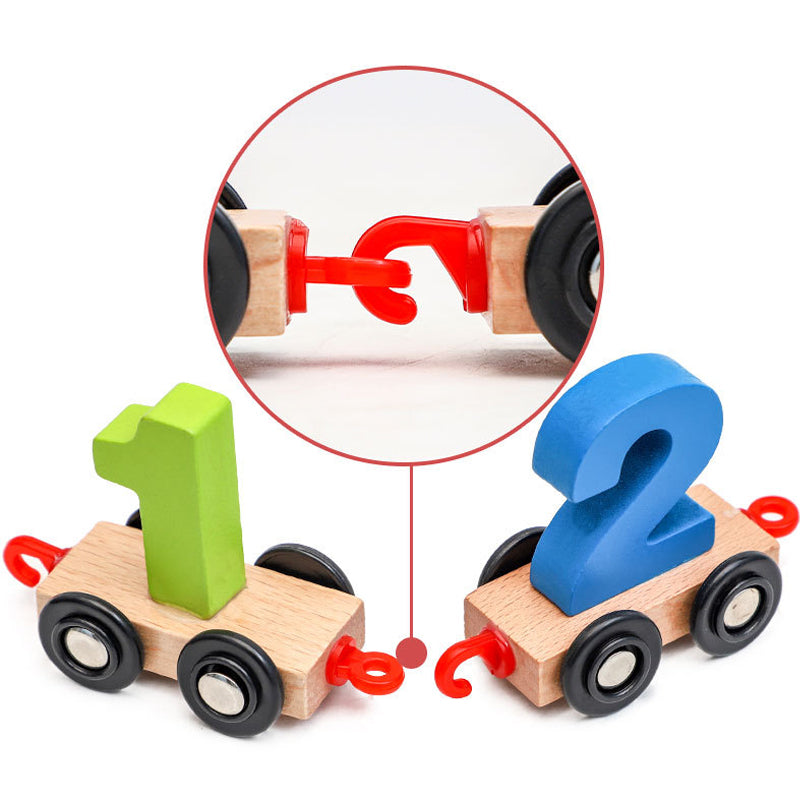Wood Digital Pull Toy Luvikno