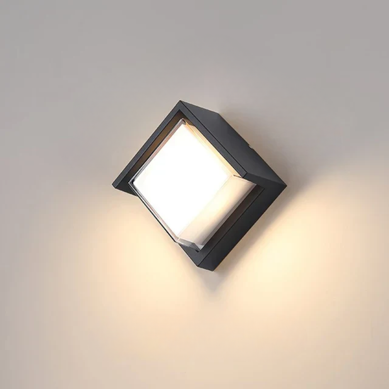 Moderne utendørs vegglampe for hage og terrasse | Luvikno