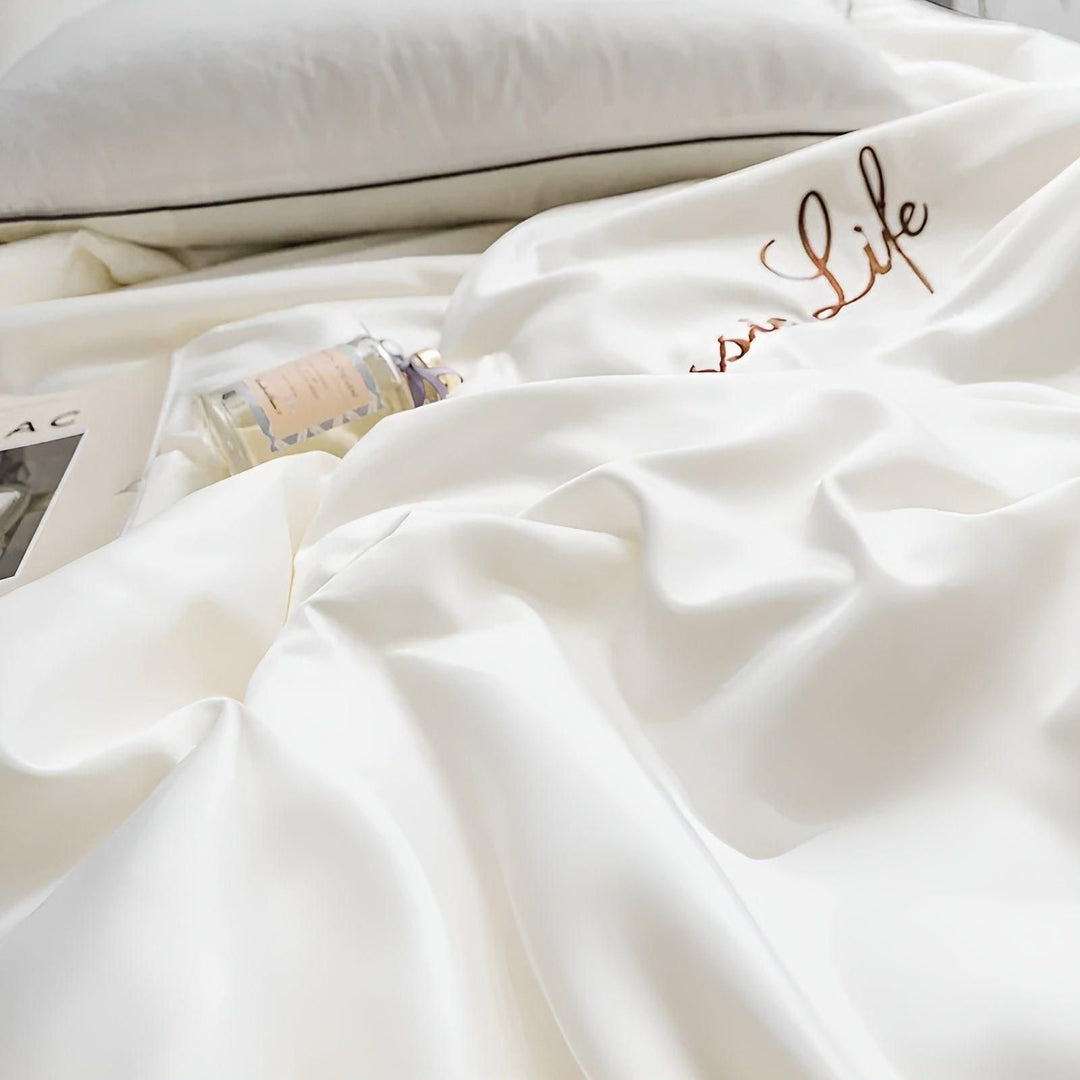 SummerSilk Te Luviknoanket - Myk Kjøling Brodert Silke Te Luviknoanket | Luvikno