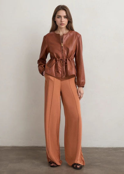 Luvik | Konjakki Keinonahkainen Vetoketjula takki, jossa Nyörivyöt