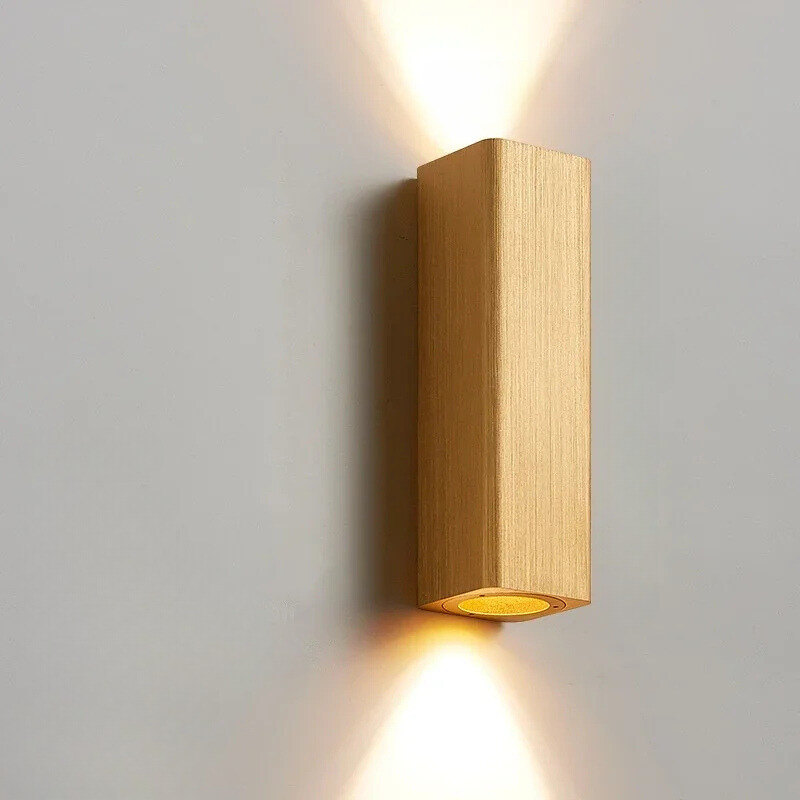 LumiGlow - Stillegående LED Vegglampe med Varme og Kjølige Lys | Luvikno