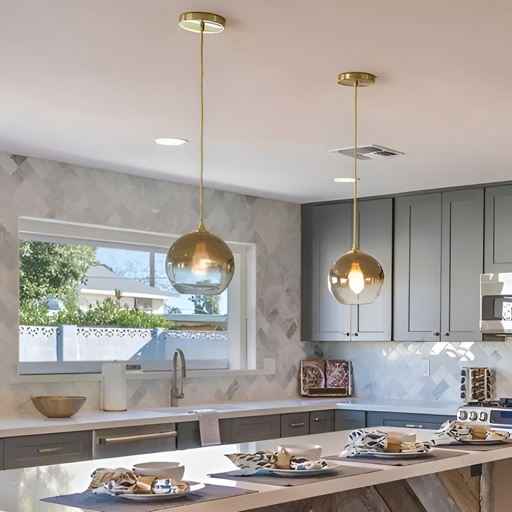 Industril Glass Pendel Lys med LED – Moderne & Dekorativ | Ideell for Kjøkken, Spisestuer & Barer | Luvikno