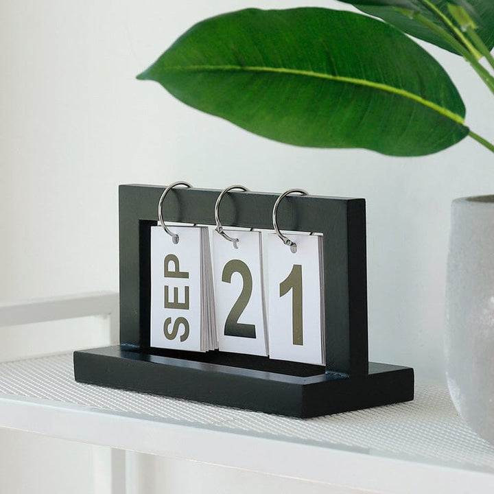 Dutch Teak Wood Skrivebordskalender | Luvikno