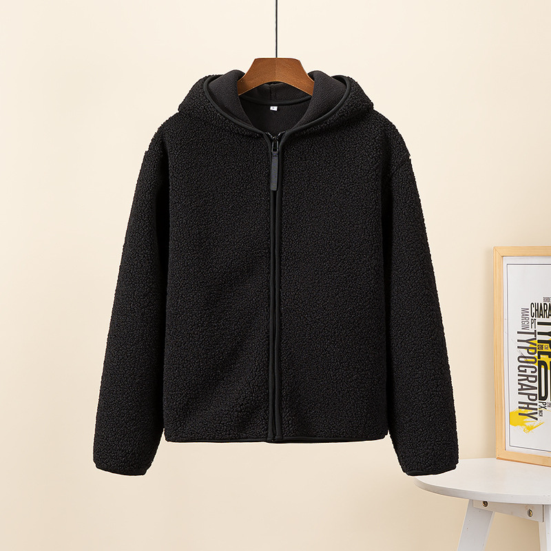 Luvik | Damejakke laget av varmt fleece-materiale, langermet hettegenser med glidelås
