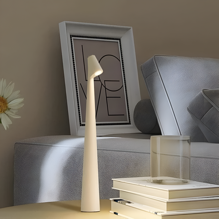 Nordic Slim Trådløs Skrivebordslampe | Luvikno