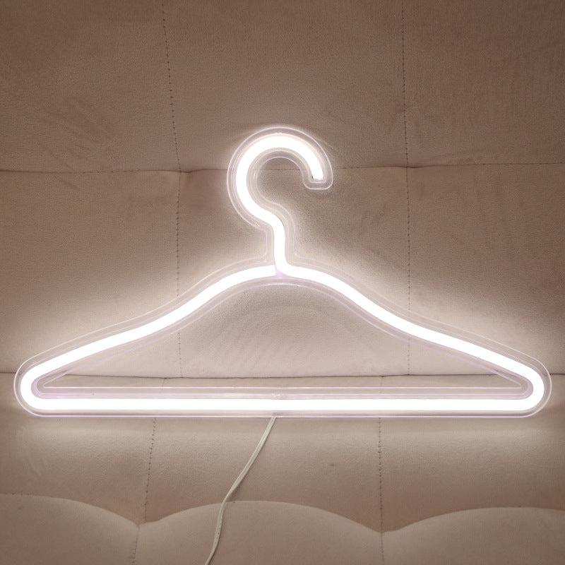 Luvikno | LightHanger LED Kleshenger – Oppladbar Belyst Henger med Luksuriøs Neonlys
