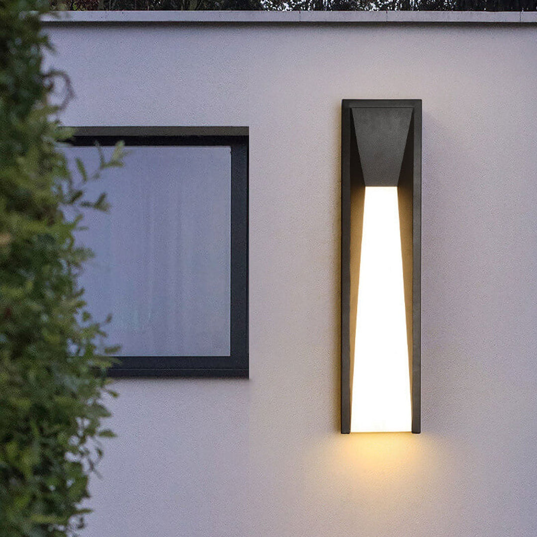 Vanntett Enkel Strip Design LED Utendørs Vegglampe | Luvikno