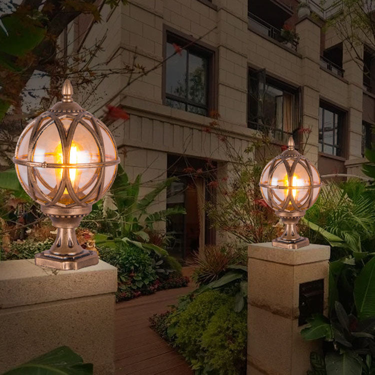 Tradisjonell kolonial globe glass aluminium 1-lys utendørs lys for hage | Luvikno