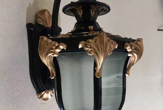 Europeisk Retro Laterne Glass Utendørs Vanntett 1-Lykt Vegglampe | Luvikno