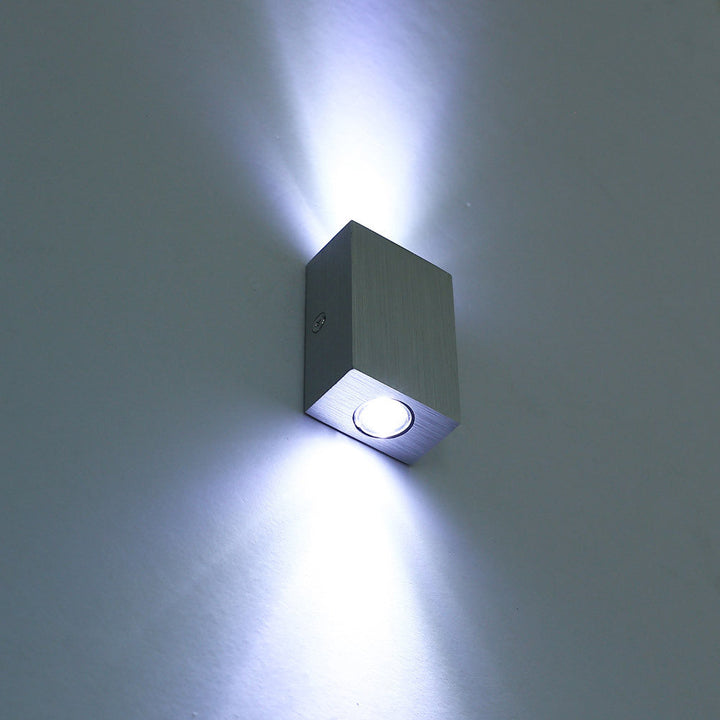 Moderne Enkelhet Vanntett Aluminium Kubisk LED Vegglampe For Utendørs Patio | Luvikno