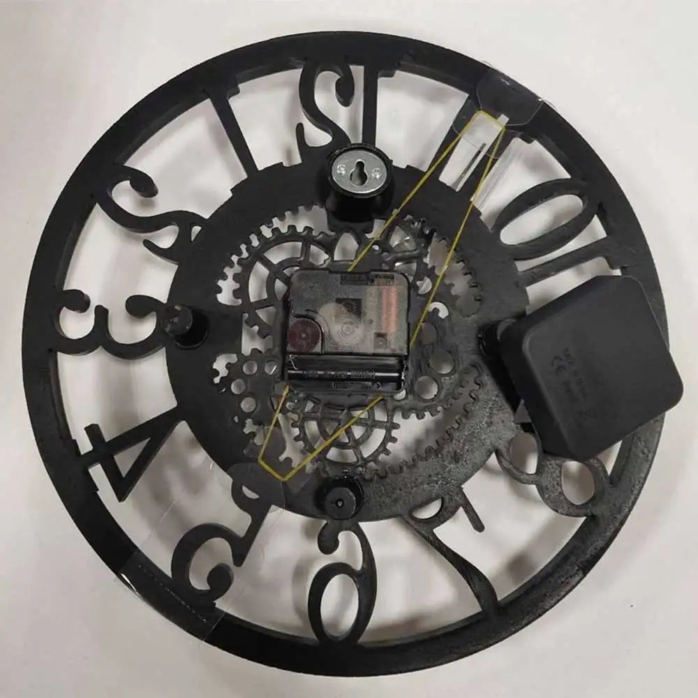 Luvikno | Aquasphäre Design Veggklokke - Vanntett og Moderne