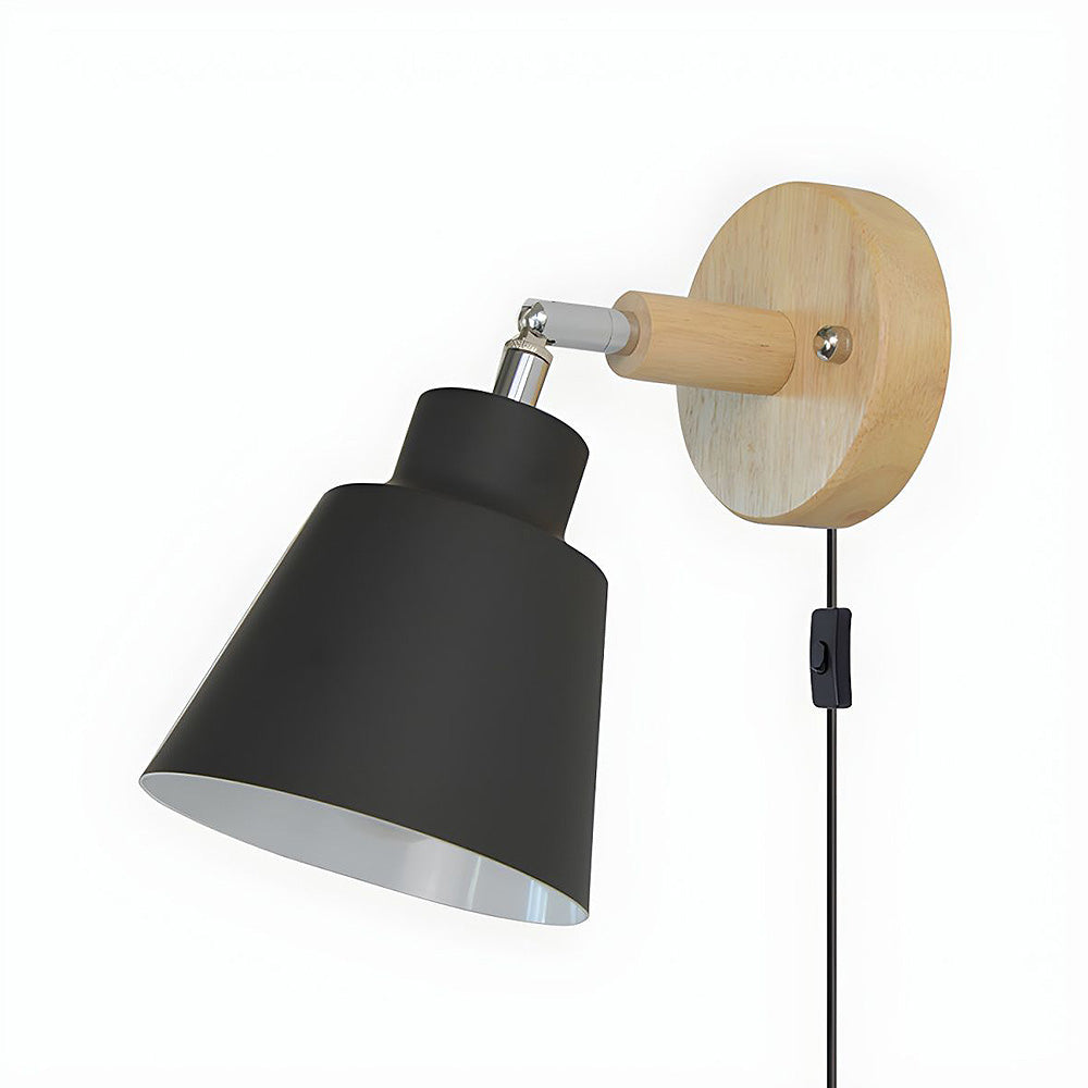 Vegglampe Med Tre Akcent For Soverom Luvikno